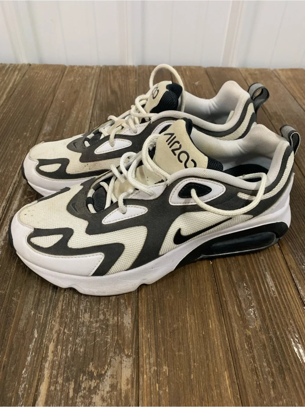 Nike Men’s Athletic Shoes in White and Black